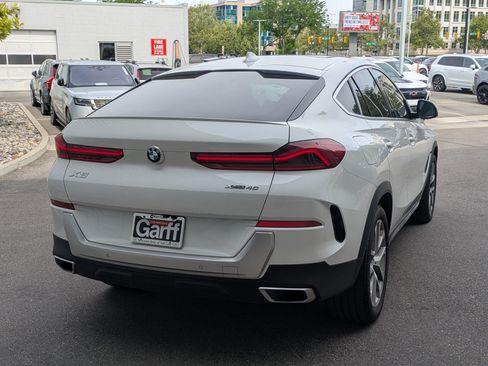 Used 2021 BMW X6 xDrive40i w/ Executive Package 2 AWD/4WD image 3