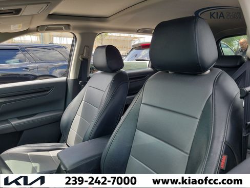 Used 2024 Honda CR-V EX image 7