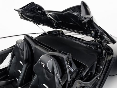 Used 2021 Lamborghini Huracan EVO RWD image 54