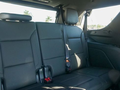 Used 2023 Chevrolet Tahoe Z71 w/ Z71 Off-Road Package image 16