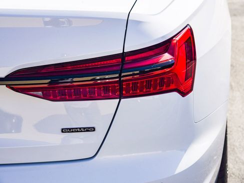 Used 2024 Audi A6 Premium Plus image 8