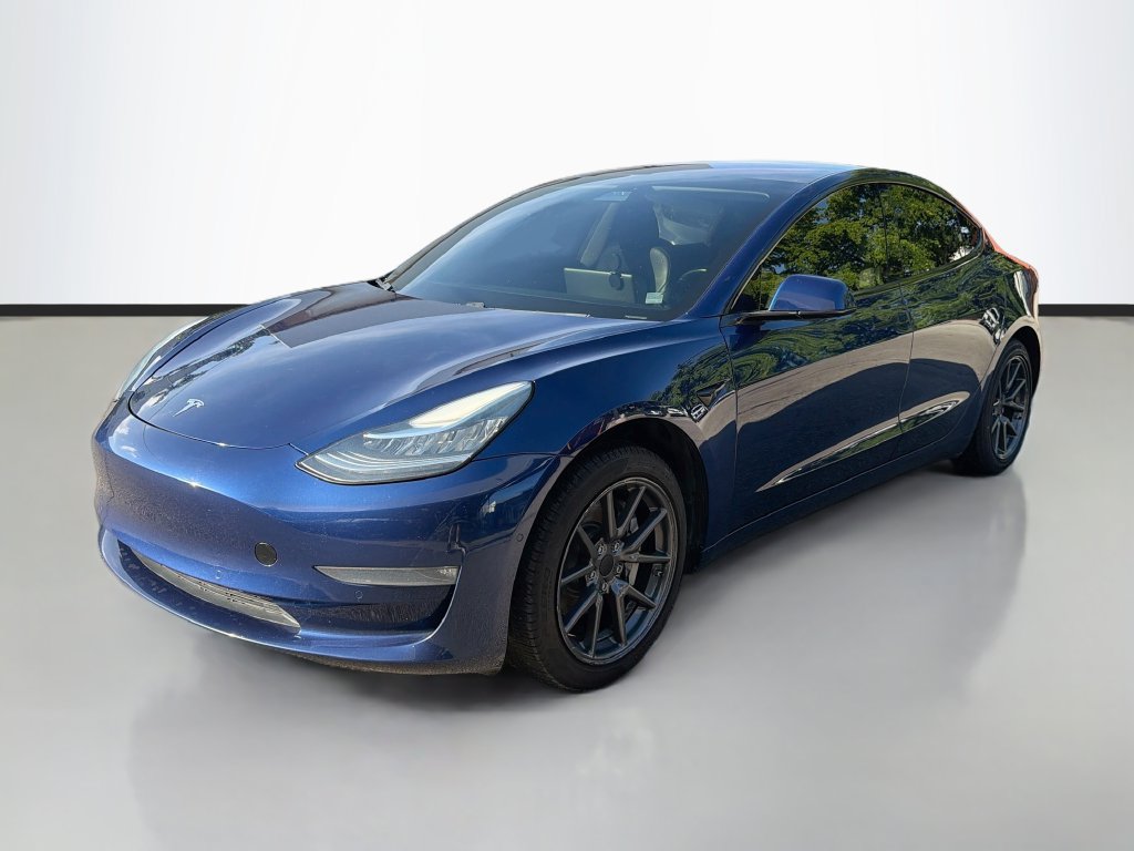 Used 2018 Tesla Model 3 Long Range RWD image 3