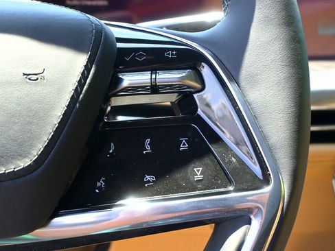 New 2025 Cadillac Escalade IQ Luxury 2 image 42