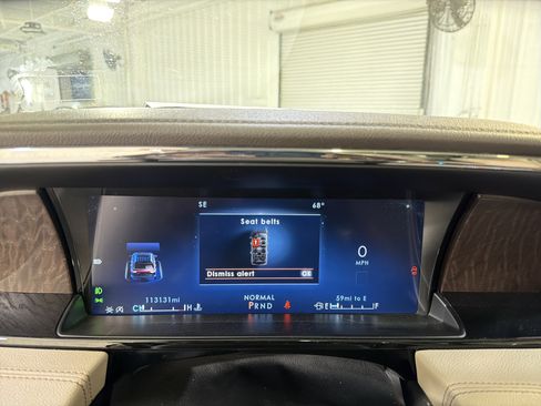 Used 2022 Lincoln Navigator Reserve image 18