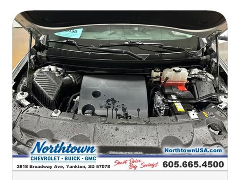 Used 2021 Chevrolet Traverse Premier image 22