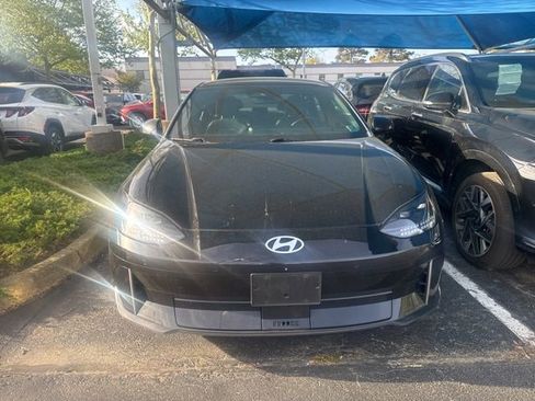 Used 2023 Hyundai Ioniq 6 Limited image 3