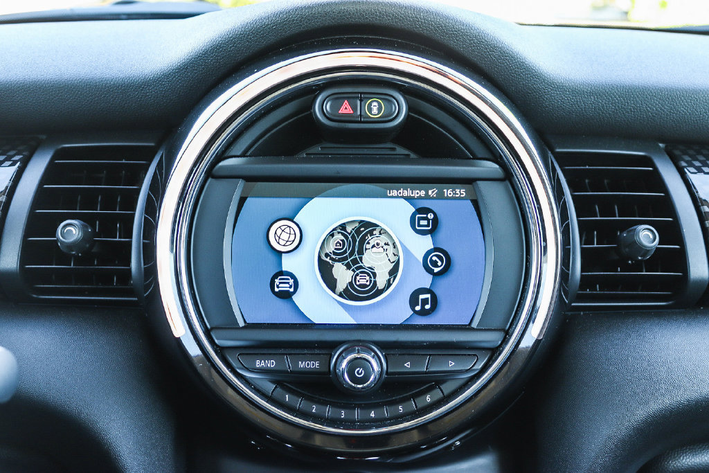 Used 2020 MINI Cooper S FWD image 18