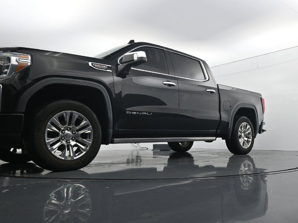 Used 2019 GMC Sierra 1500 Denali w/ Denali Ultimate Package AWD/4WD image 30