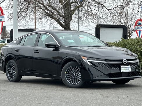 New 2026 Nissan Sentra SV image 2