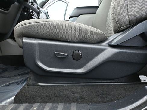 Used 2022 Ford F250 XLT w/ XLT Premium Package image 22