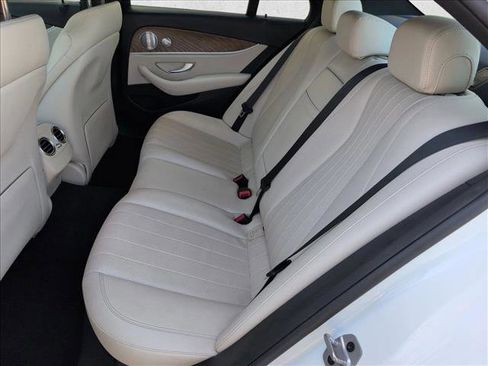 Used 2020 Mercedes-Benz E 350 Sedan image 21