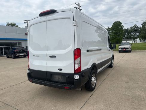 Used 2024 Ford Transit 250 148 Medium Roof Extended AWD image 6