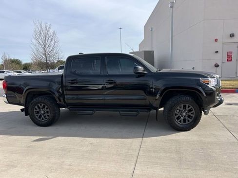 Used 2023 Toyota Tacoma SR5 image 2