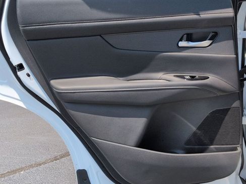 Certified 2025 Nissan Murano SL AWD/4WD image 30