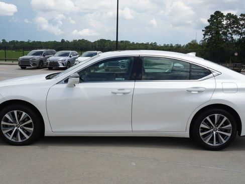 Certified 2021 Lexus ES 350 w/ Premium Package FWD image 5