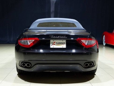 Used 2015 Maserati GranTurismo Convertible RWD image 17