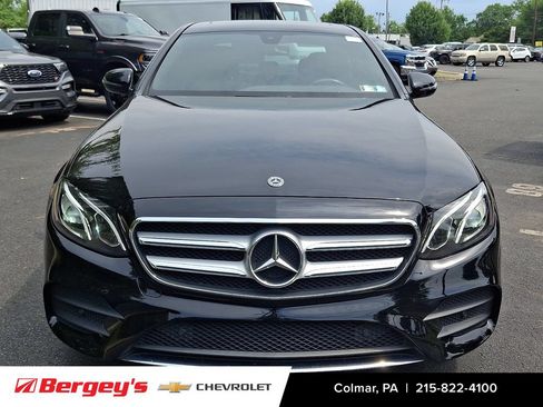 Used 2020 Mercedes-Benz E 350 4MATIC Sedan image 2