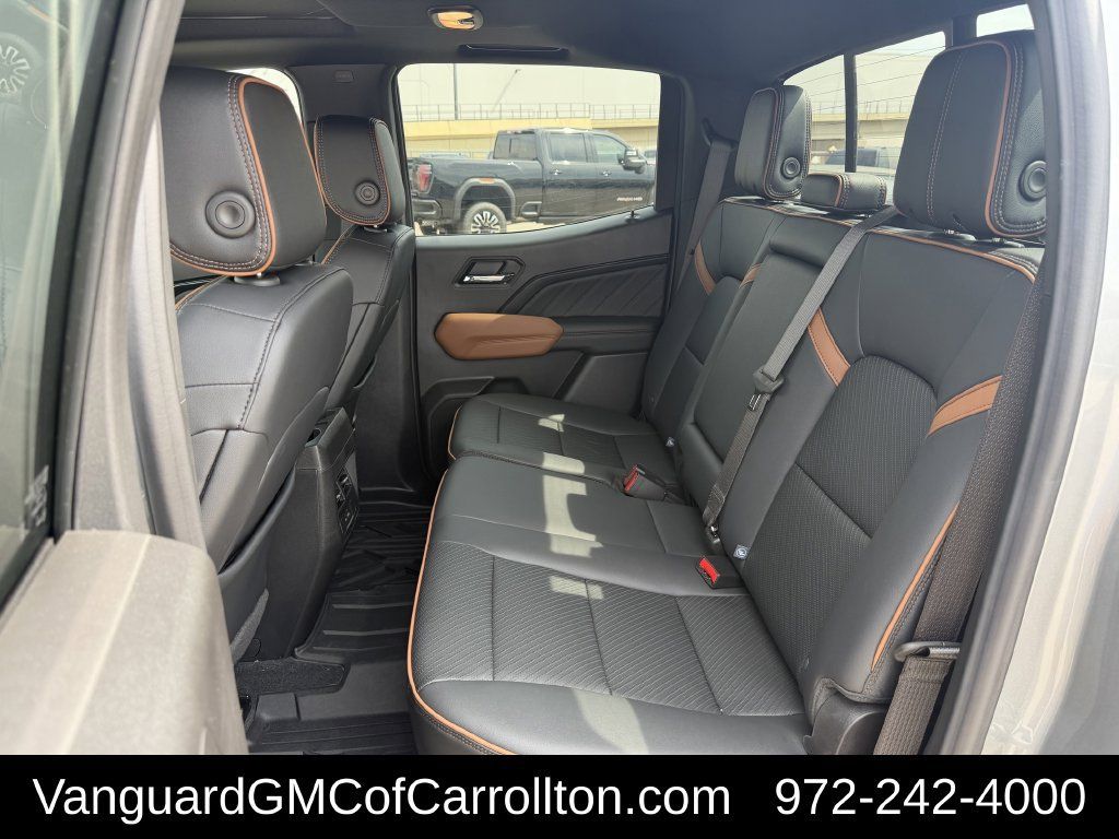 New 2026 GMC Canyon AT4 w/ Technology Plus Package AWD/4WD image 24