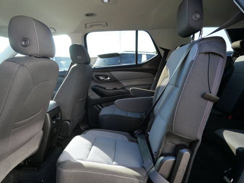 Used 2018 Chevrolet Traverse LT AWD/4WD image 15