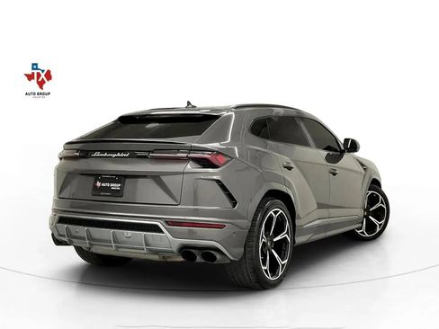 Used 2021 Lamborghini Urus AWD/4WD image 41