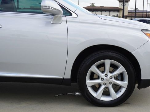 Used 2011 Lexus RX 350 2WD w/ Premium Pkg image 9