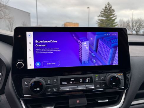 Used 2025 Toyota Grand Highlander XLE image 21