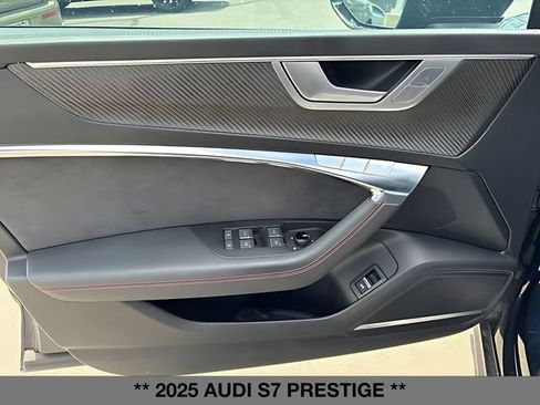 Used 2025 Audi S7 Prestige w/ Prestige Package AWD/4WD image 11