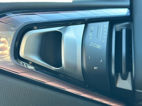 New 2026 BMW X3 xDrive30 w/ Convenience Package image 25
