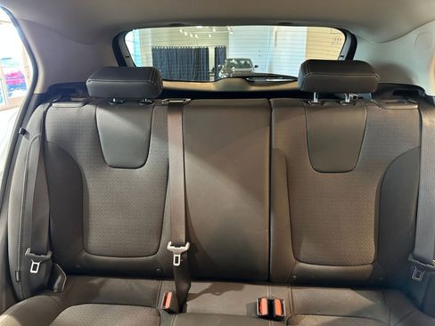 Used 2025 Buick Encore GX Preferred image 37