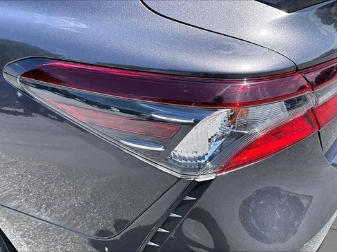 Used 2023 Toyota Camry SE FWD image 28