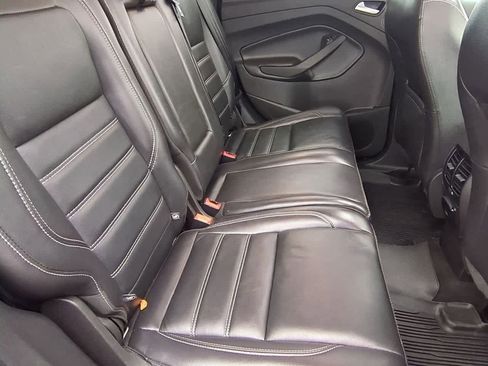 Used 2019 Ford Escape Titanium image 20