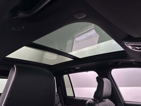 New 2025 Jeep Grand Cherokee Summit image 37