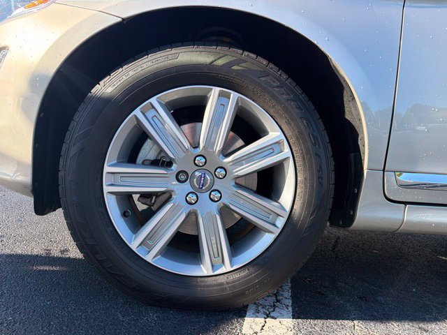 Used 2017 Volvo XC60 T5 Inscription w/ Preferred Option Package FWD image 10