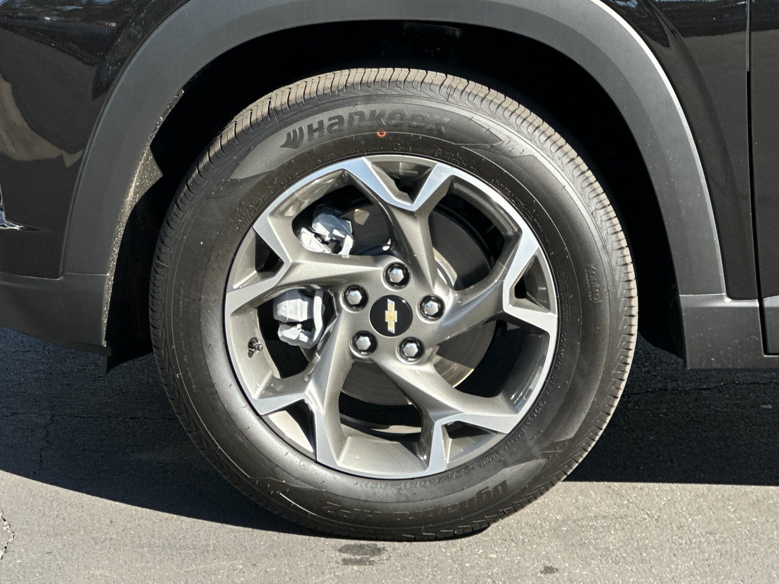 New 2026 Chevrolet Trax LT w/ LT Convenience Package FWD image 26