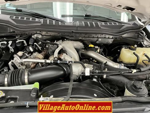 Used 2022 Ford F250 XLT w/ XLT Value Package AWD/4WD image 41