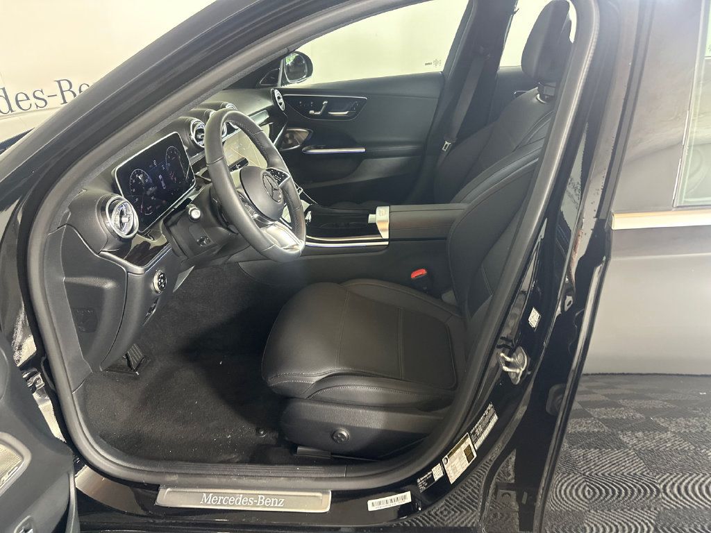 Certified 2026 Mercedes-Benz C 300 4MATIC Sedan image 9