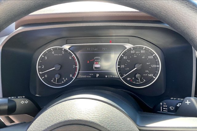 Used 2023 Nissan Rogue S AWD/4WD image 17
