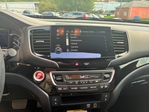 Used 2023 Honda Passport Elite image 28
