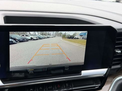 Used 2023 Chevrolet Silverado 1500 LT image 5