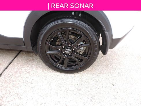 Used 2023 Nissan Kicks SV FWD image 15
