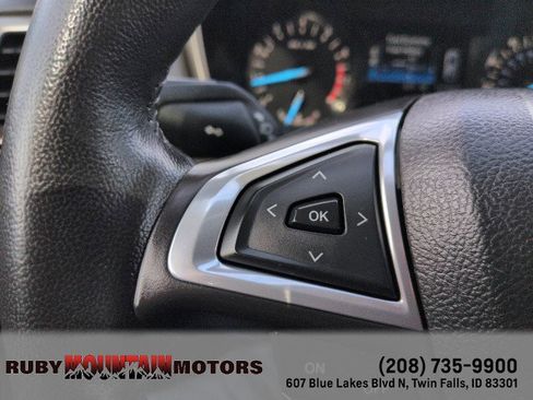 Used 2013 Ford Fusion SE FWD image 17