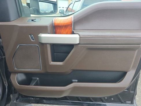 Used 2017 Ford F350 King Ranch w/ King Ranch Ultimate Package image 19