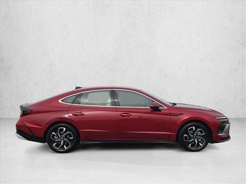 Used 2024 Hyundai Sonata SEL image 4