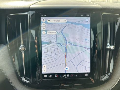 Certified 2025 Volvo XC60 B5 Plus image 22