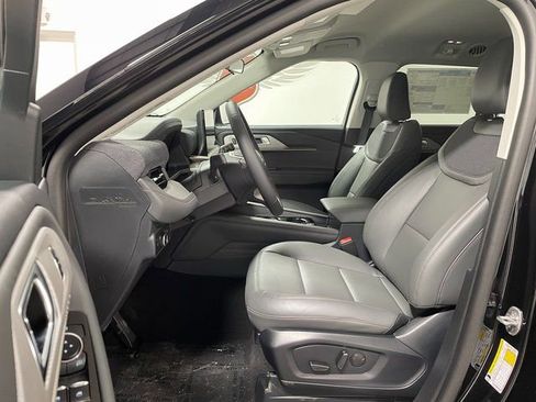 New 2026 Ford Explorer Active AWD/4WD image 11