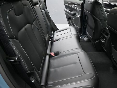 New 2026 Jeep Grand Cherokee Limited image 24