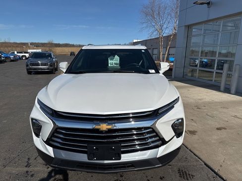 Certified 2023 Chevrolet Blazer Premier w/ Driver Confidence II Package image 2