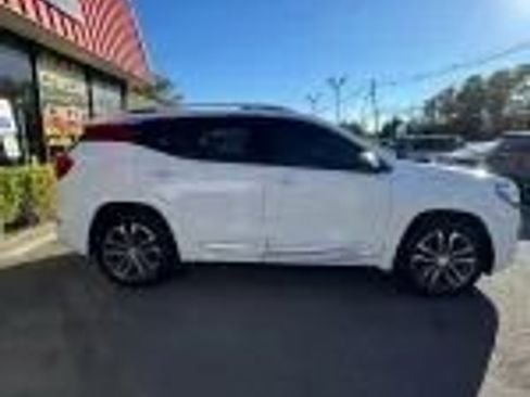 Used 2020 GMC Terrain Denali w/ Denali Premium Package image 21