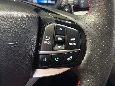 Used 2025 Ford Explorer ST AWD/4WD image 29