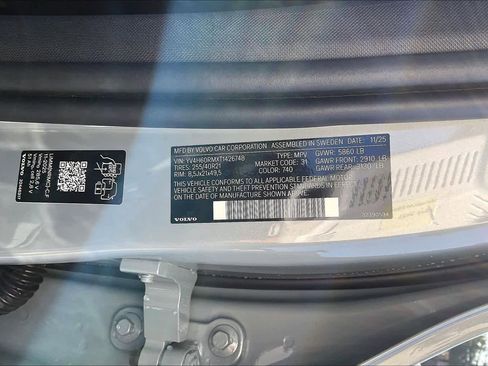 New 2026 Volvo XC60 T8 Ultra w/ Climate Package image 35